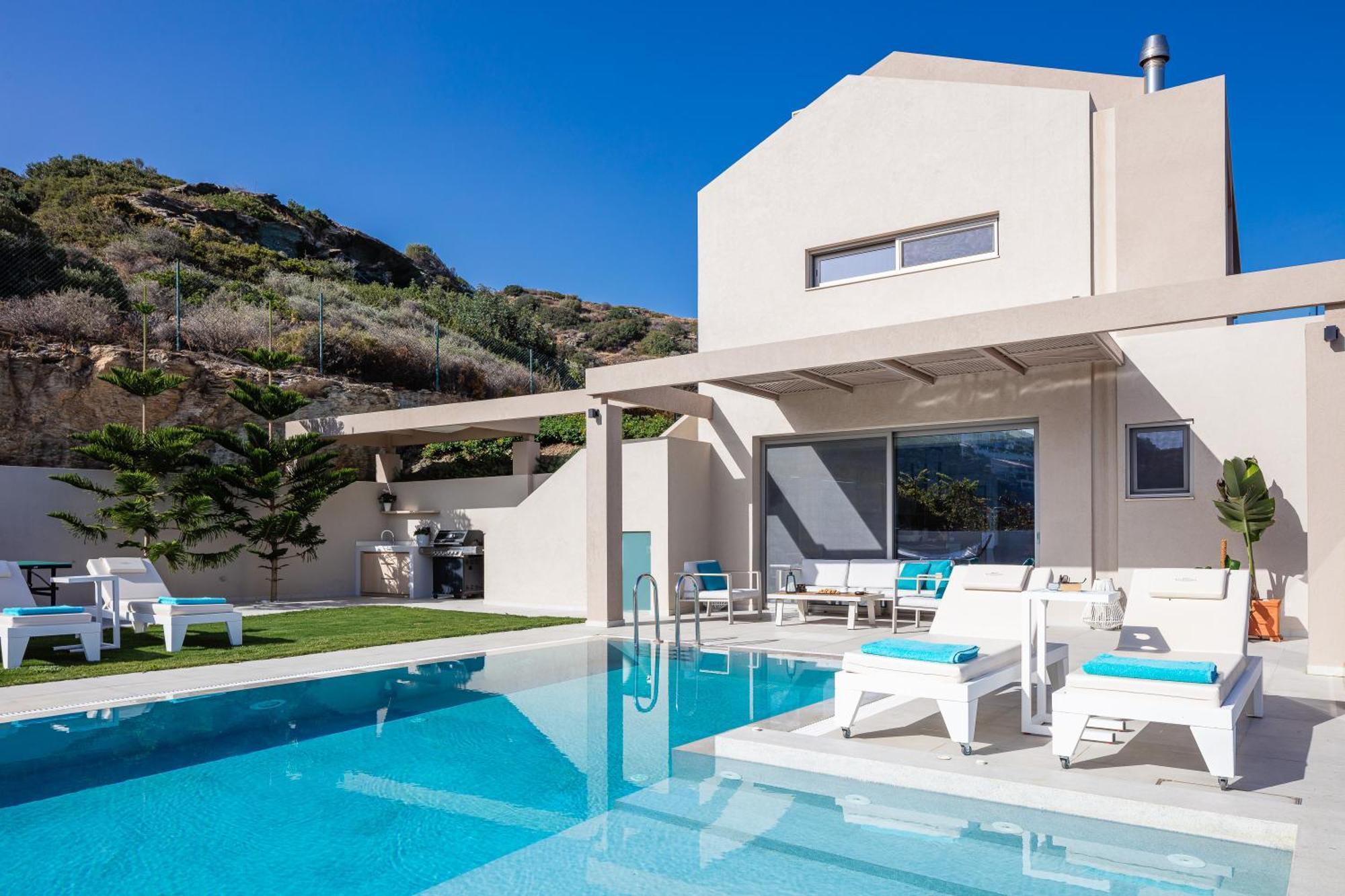 Villa Ligaria Pinnacle Luaran gambar