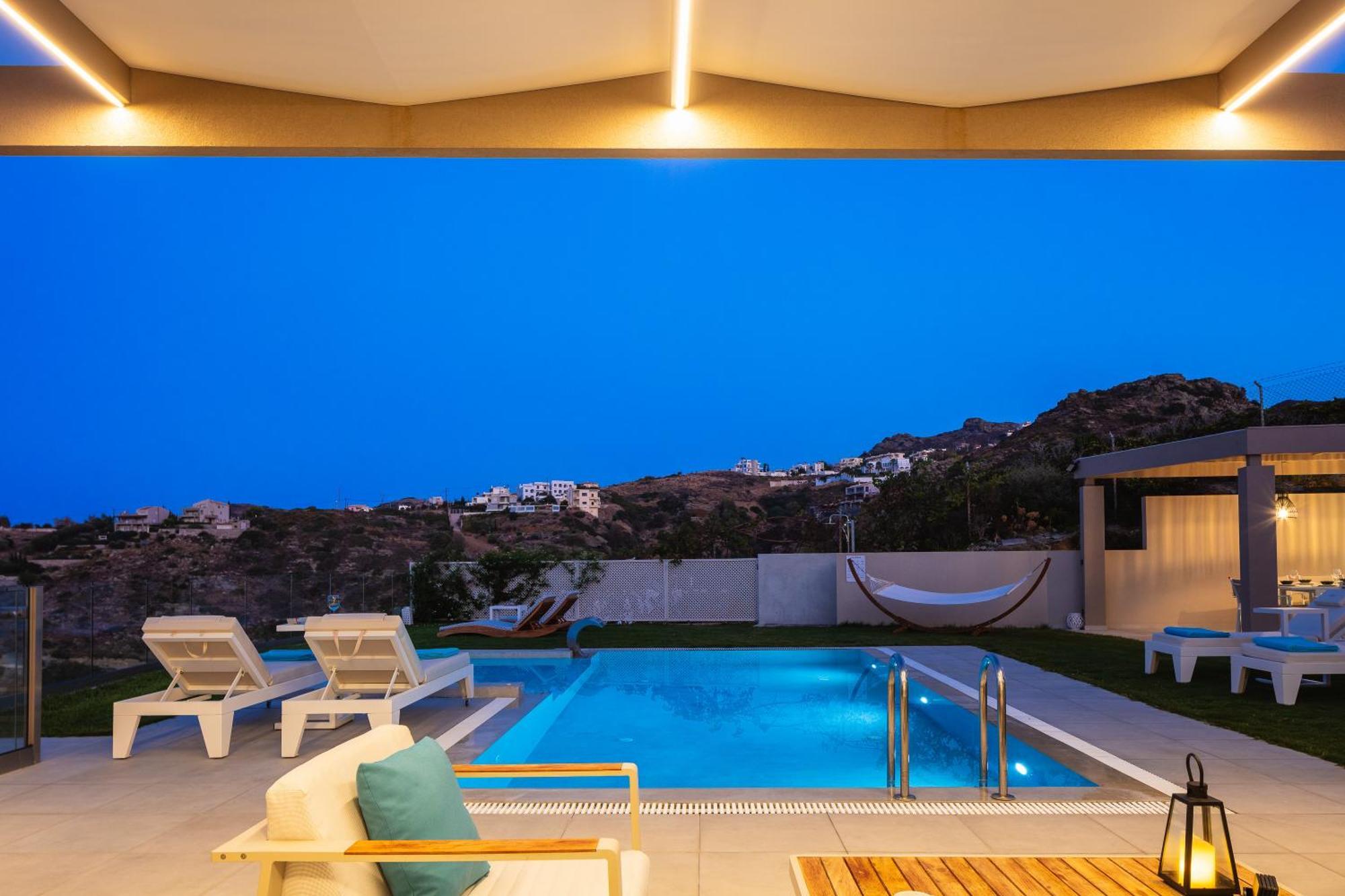 Villa Ligaria Pinnacle Luaran gambar